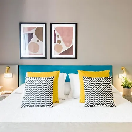 Sagasta Suites Luxury Apartments-2
